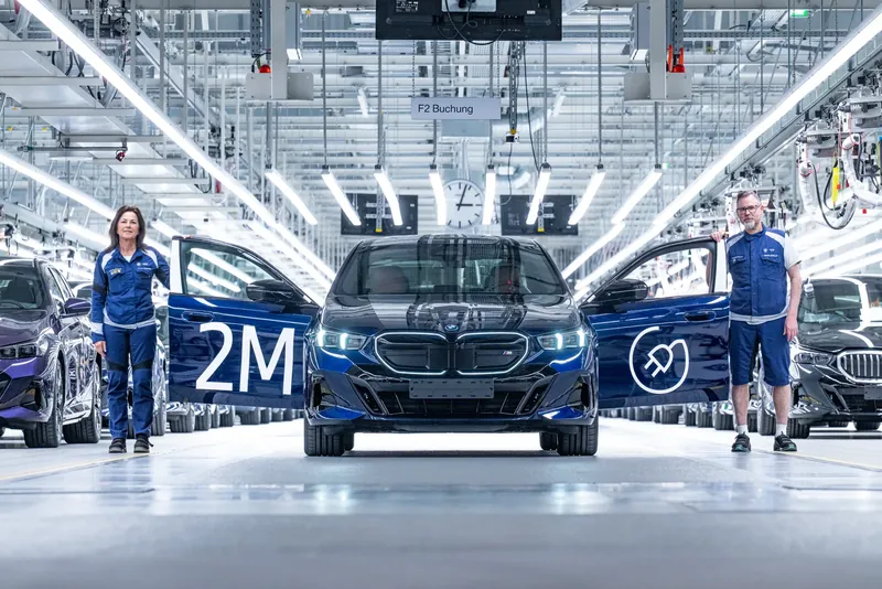 BMW bouwt twee miljoenste elektrische auto en houdt vast aan 'technologie-open' productie