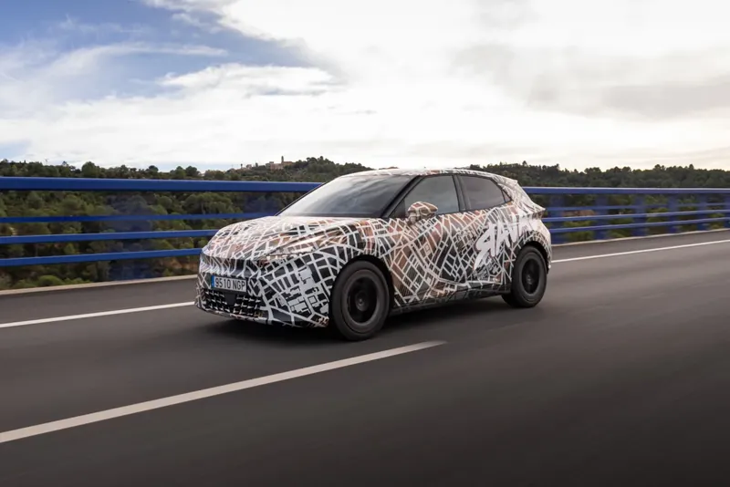 CUPRA Raval onthult sportief karakter: de elektrische stadsauto