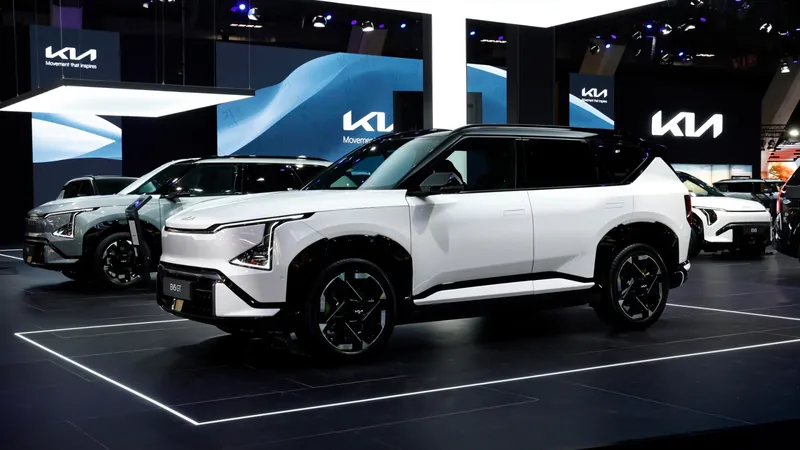 Kia breidt GT-gamma uit met drie elektrische performance-modellen: EV3, EV4 en EV5 GT