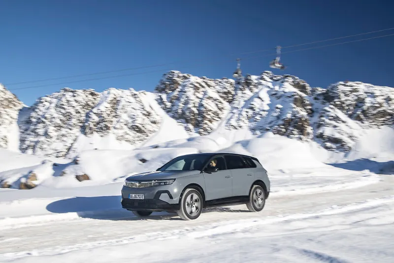 Opel Grandland Electric AWD: 325 pk en vierwielaandrijving voor de winter