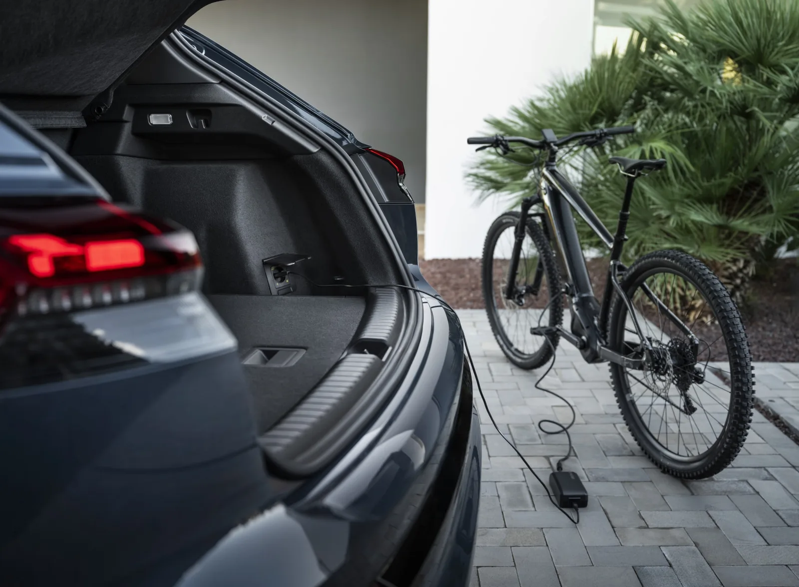 audi q4 e tron facelift bidirectioneel laden nederland detail 1