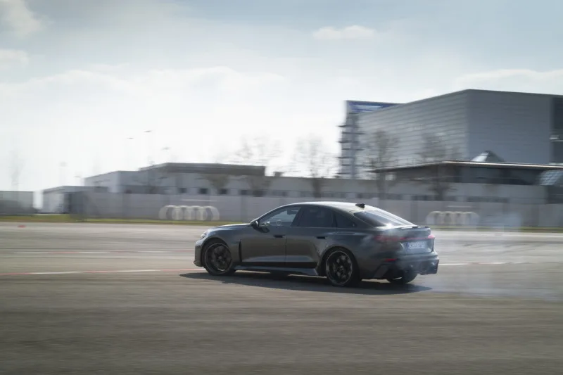 audi rs5 dynamic torque control wereldprimeur detail 2