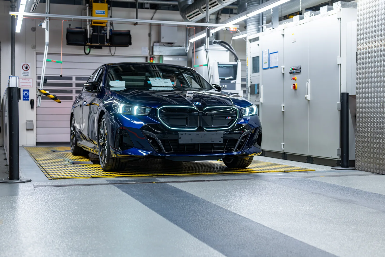 bmw twee miljoen elektrische voertuig detail 2