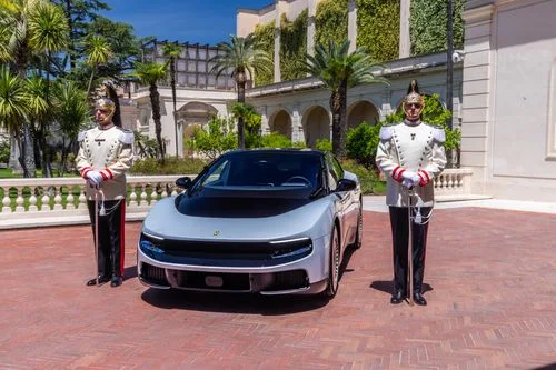 Ferrari Luce ceremonieel moment