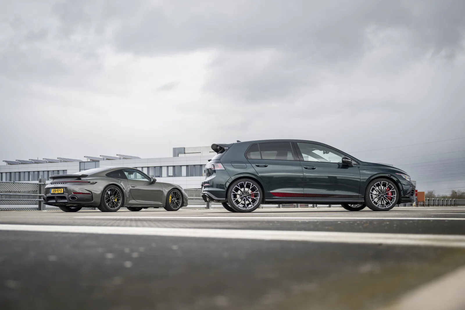 volkswagen golf gti clubsport edition vs porsche detail 2
